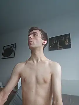 Snapshot of nickdtr chatting on 10-16-25, 03:24 nickdtr online show from 10-16-25, 03:24