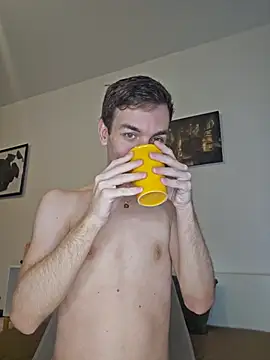 Snapshot of nickdtr chatting on 10-27-25, 11:09 nickdtr online show from 10-27-25, 11:09