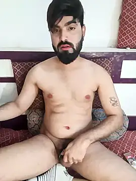 Snapshot of Chris_Strokes_69 chatting on 12-18-24, 10:46 Chris Strokes 69 online show from 12-18-24, 10:46