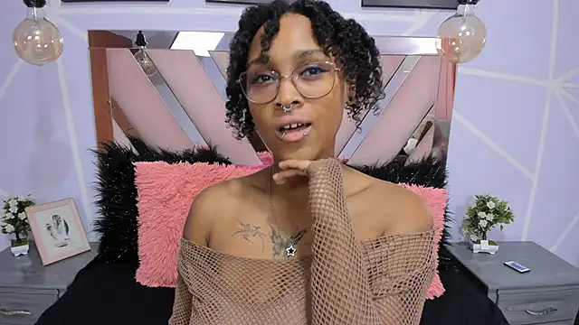 Elith noa online show from 02-07-25, 07:49