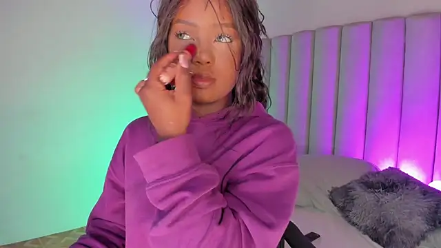 briannajackson  online show from 02-15-25, 03:28