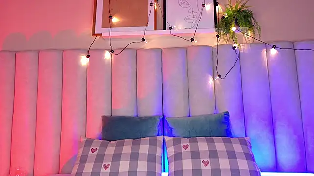 briannajackson  online show from 09-29-25, 11:48