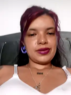 Snapshot of Athena_77 chatting on 12-27-24, 11:17 Athena 77 online show from 12-27-24, 11:17