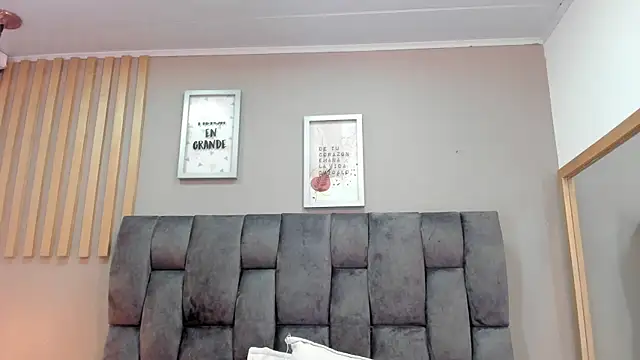 Snapshot of mariaa_fernanda chatting on 12-16-25, 04:06 mariaa fernanda online show from 12-16-25, 04:06