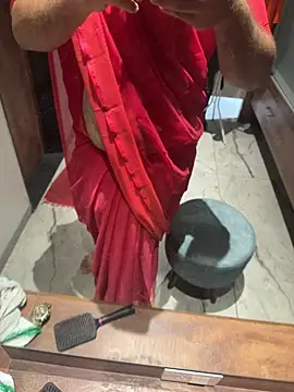 versatile guy01 online show from 10-24-25, 03:47