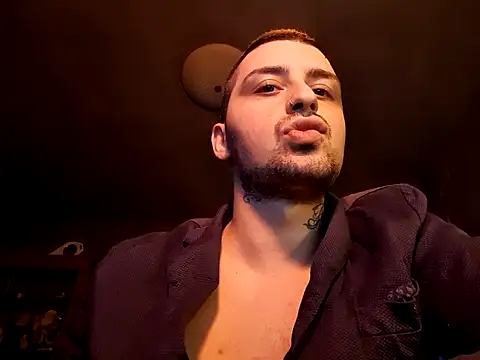 youngtrapboy online show from 10-03-25, 01:13