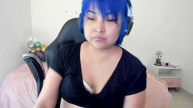 Snapshot of Shaddycute_ chatting on 10-09-25, 07:34 Shaddycute online show from 10-09-25, 07:34