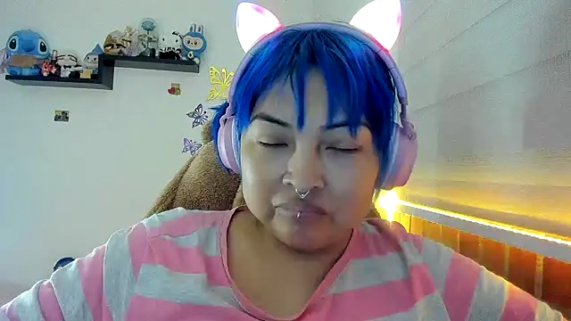 Snapshot of Shaddycute_ chatting on 11-02-25, 05:04 Shaddycute online show from 11-02-25, 05:04