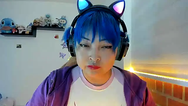 Snapshot of Shaddycute_ chatting on 11-04-25, 05:12 Shaddycute online show from 11-04-25, 05:12