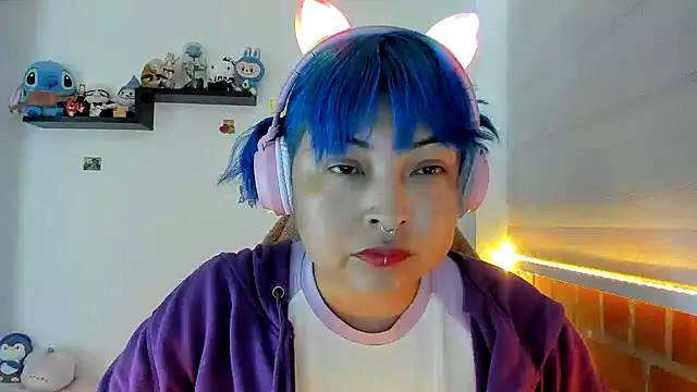 Snapshot of Shaddycute_ chatting on 11-05-25, 03:56 Shaddycute online show from 11-05-25, 03:56