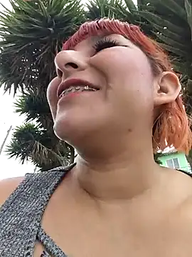 Snapshot of florecita9 chatting on 11-05-25, 03:56 florecita9 online show from 11-05-25, 03:56