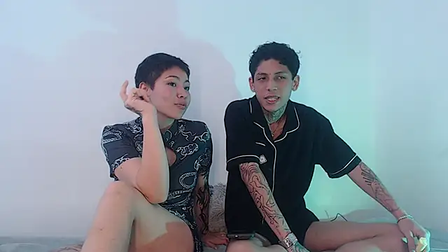 Sebas And Mila online show from 09-17-25, 04:30