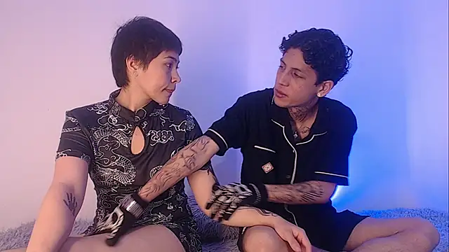 Snapshot of Sebas_And_Mila chatting on 10-19-25, 07:42 Sebas And Mila online show from 10-19-25, 07:42