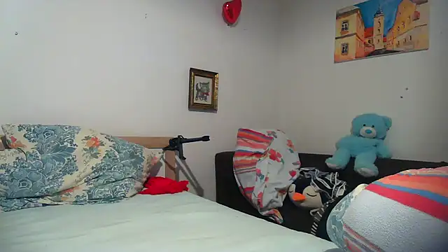 Snapshot of balkangirl1 chatting on 10-26-25, 02:56 balkangirl1 online show from 10-26-25, 02:56