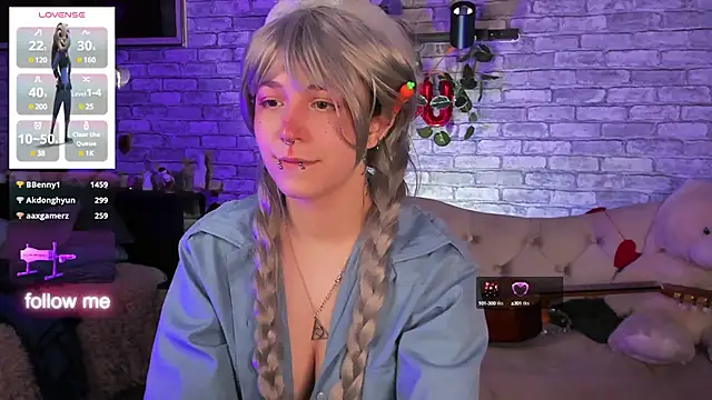 Snapshot of Alex_Howell chatting on 03-15-25, 03:40 Alex Howell online show from 03-15-25, 03:40