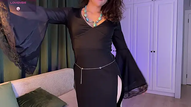 Pavlyna online show from 11-24-25, 06:29