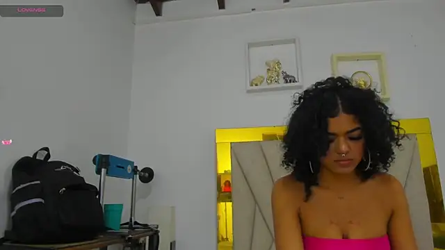 Snapshot of vahiolet_fuentes chatting on 01-11-25, 03:13 vahiolet fuentes online show from 01-11-25, 03:13