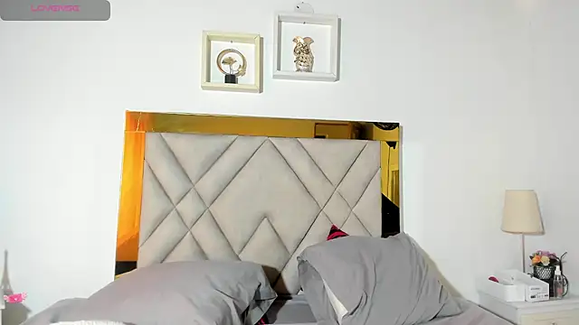 Snapshot of vahiolet_fuentes chatting on 02-17-25, 07:31 vahiolet fuentes online show from 02-17-25, 07:31