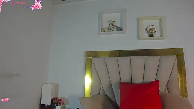 Snapshot of vahiolet_fuentes chatting on 09-12-25, 03:06 vahiolet fuentes online show from 09-12-25, 03:06