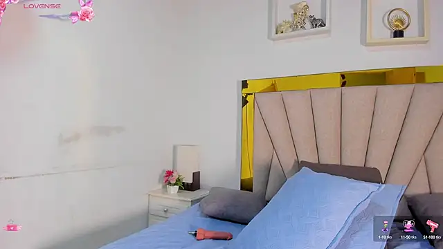 Snapshot of vahiolet_fuentes chatting on 09-27-25, 03:11 vahiolet fuentes online show from 09-27-25, 03:11