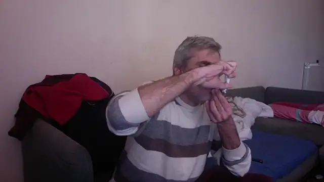 Snapshot of skossa777 chatting on 12-12-24, 11:40 skossa777 online show from 12-12-24, 11:40