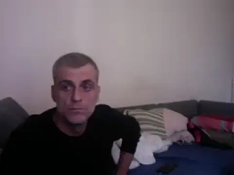 Snapshot of skossa777 chatting on 01-10-25, 12:47 skossa777 online show from 01-10-25, 12:47