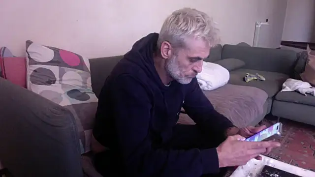 Snapshot of skossa777 chatting on 10-28-25, 11:03 skossa777 online show from 10-28-25, 11:03