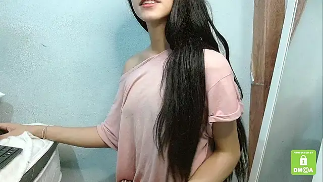 Snapshot of crista_rouse chatting on 01-25-25, 01:54 crista rouse online show from 01-25-25, 01:54