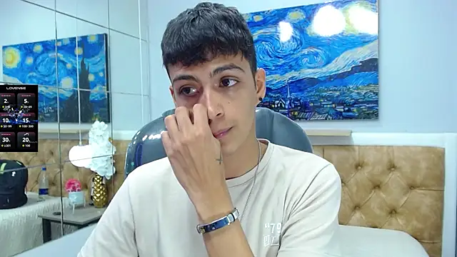SkinnyBoy  online show from 09-12-25, 03:34