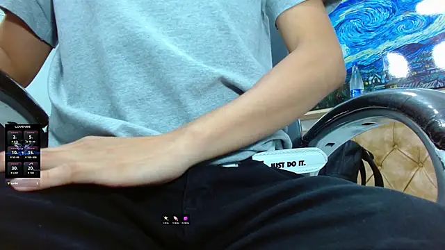 SkinnyBoy  online show from 10-21-25, 07:25