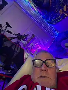 Snapshot of Mimmoromeo1973 chatting on 02-21-26, 01:50 Mimmoromeo1973 online show from 02-21-26, 01:50