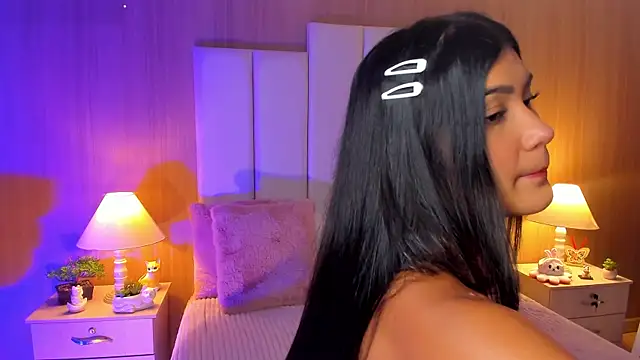 CaseyPiierce online show from 11-10-25, 07:57