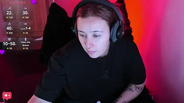 bonnie moon  online show from 03-05-26, 03:19