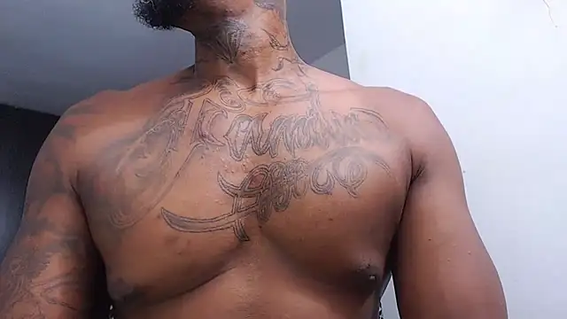 Snapshot of jhon_tomson1 chatting on 10-20-25, 11:05 jhon tomson1 online show from 10-20-25, 11:05