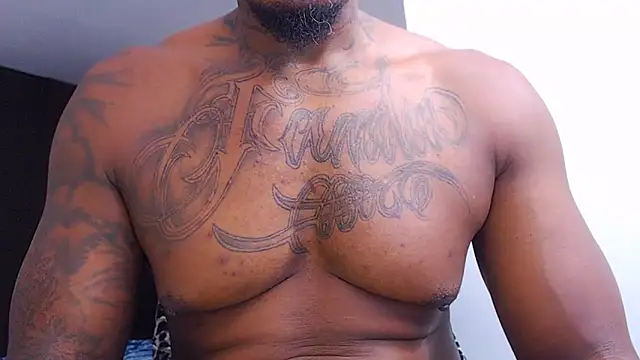 Snapshot of jhon_tomson1 chatting on 10-24-25, 04:47 jhon tomson1 online show from 10-24-25, 04:47