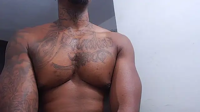 Snapshot of jhon_tomson1 chatting on 11-01-25, 09:06 jhon tomson1 online show from 11-01-25, 09:06