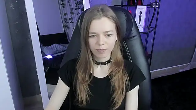 Tina Tayllor online show from 11-10-25, 07:46