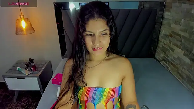 lizziemontana2 online show from 10-09-25, 07:45