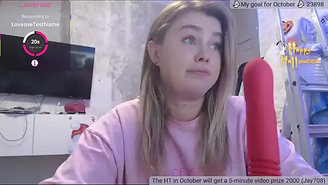 SuchCute online show from 10-29-25, 02:25