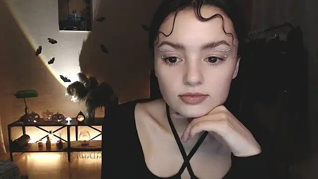 CuteRuby99 online show from 10-29-25, 12:18