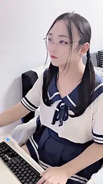 Snapshot of JiangXiaoxue chatting on 10-29-25, 11:23 JiangXiaoxue online show from 10-29-25, 11:23