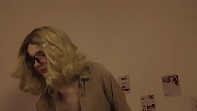 Snapshot of MariMaddison chatting on 03-02-25, 07:23 MariMaddison online show from 03-02-25, 07:23