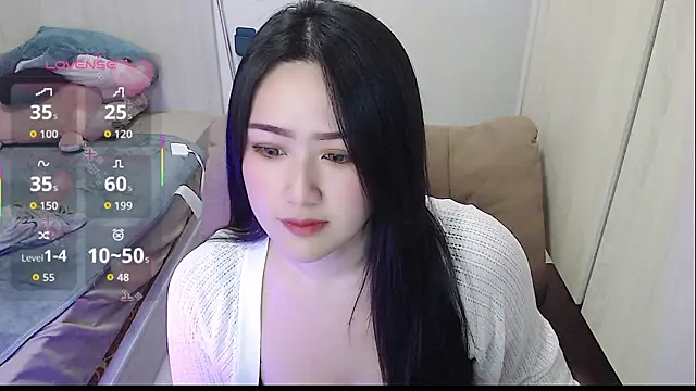 Eimile-Z online show from 10-09-25, 03:43