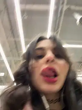 mollydoorsis1 online show from 01-24-25, 03:02