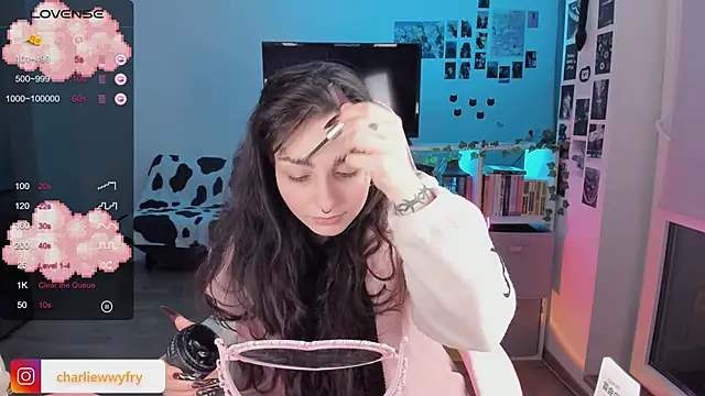 mollydoorsis1 online show from 02-07-25, 05:07