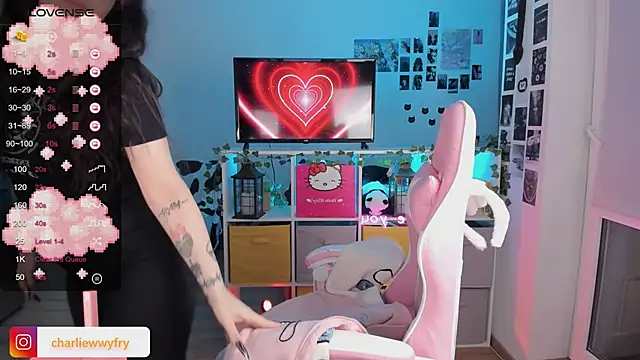 mollydoorsis1 online show from 02-07-25, 08:10