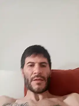 Snapshot of Gigolo4040 chatting on 12-18-24, 09:29 Gigolo4040 online show from 12-18-24, 09:29