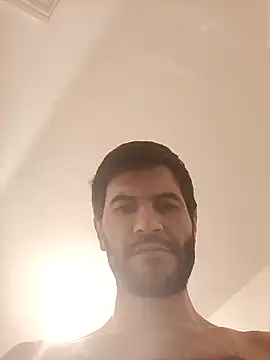 Snapshot of Gigolo4040 chatting on 12-21-24, 11:44 Gigolo4040 online show from 12-21-24, 11:44