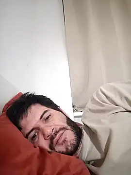 Snapshot of Gigolo4040 chatting on 12-22-24, 11:20 Gigolo4040 online show from 12-22-24, 11:20