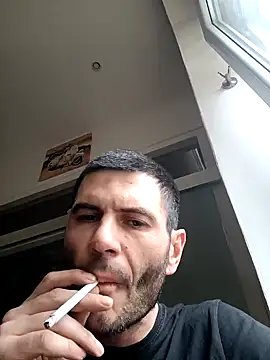 Snapshot of Gigolo4040 chatting on 01-05-25, 11:15 Gigolo4040 online show from 01-05-25, 11:15